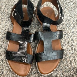 New franco sarto black patent leather sandals
